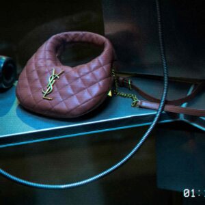 Bolso LV - Image 4